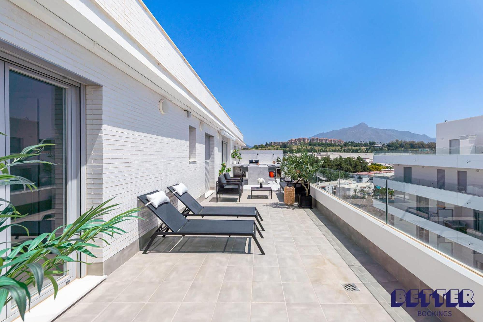 Prime Penthouse Location By Better Bookings *